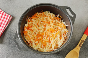 Капуста с томатной пастой на зиму