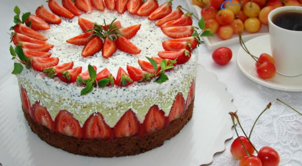 Муссовый торт Фисташка - клубника, пошаговый рецепт с фото