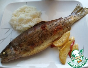 Форель с яблоками и сидром